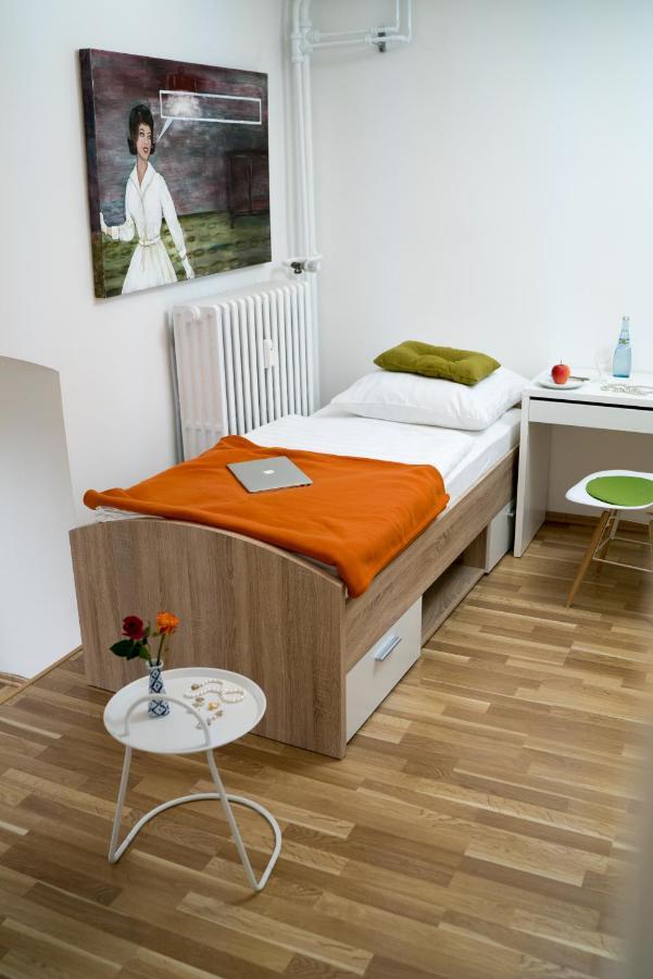 Biohotel Schloss Kirchberg Kirchberg an der Jagst Extérieur photo