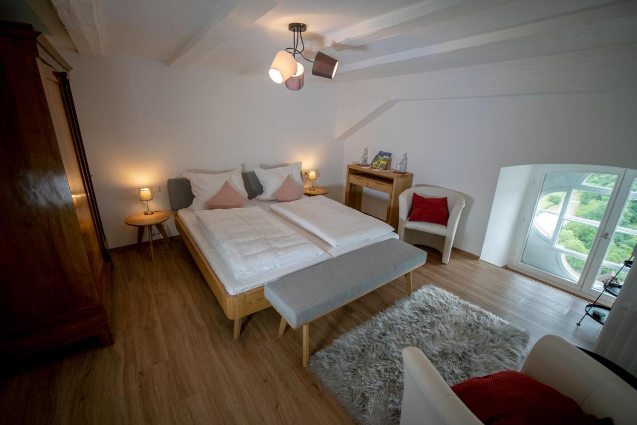 Biohotel Schloss Kirchberg Kirchberg an der Jagst Extérieur photo